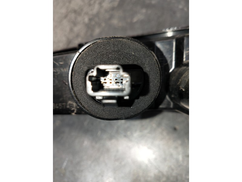 Recambio de piloto trasero izquierdo interior para renault captur ii 1.0 referencia OEM IAM 265553734R  