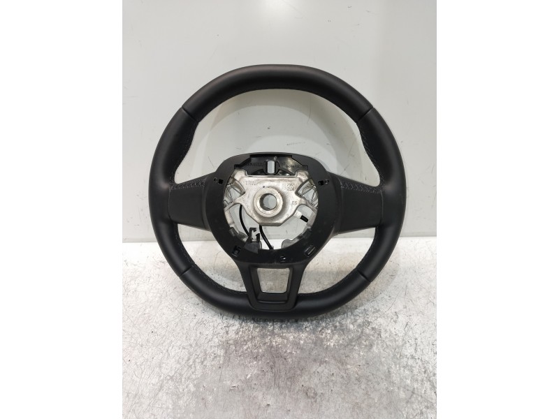 Recambio de volante para renault captur ii 1.0 referencia OEM IAM   