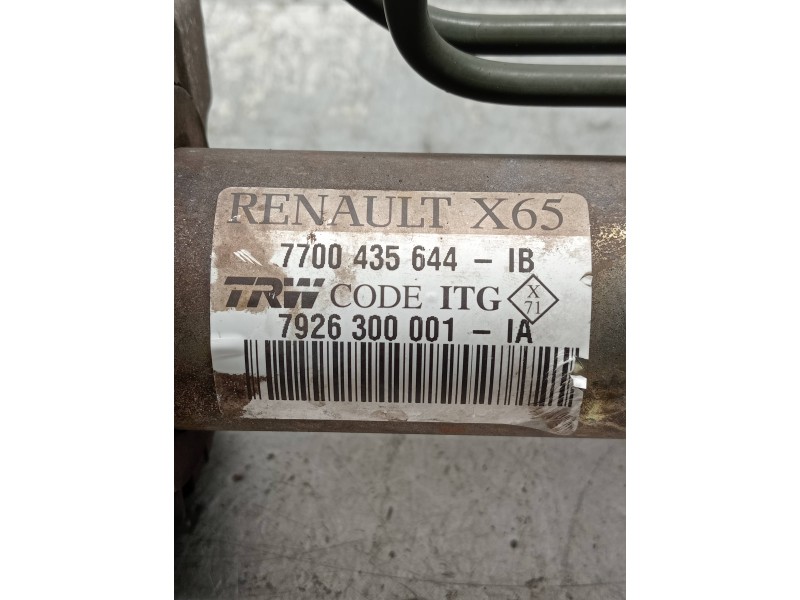 Recambio de cremallera direccion para renault clio ii fase i (b/cbo) 1.9 d referencia OEM IAM 7700435644 7926300001 