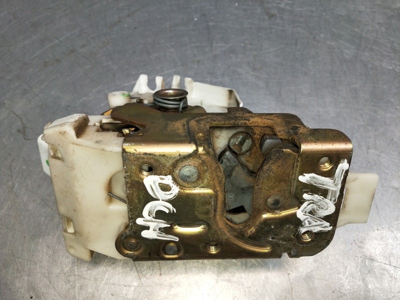 Recambio de motor cierre centralizado trasero derecho para ford mondeo berlina (ge) ambiente referencia OEM IAM XS41A26412CG  4P