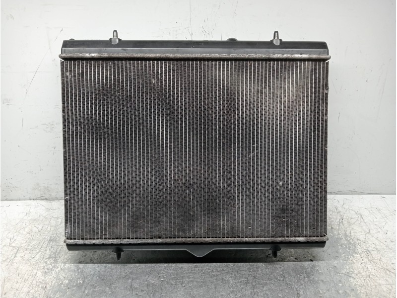 Recambio de radiador agua para peugeot 5008 premium referencia OEM IAM 9682477580  