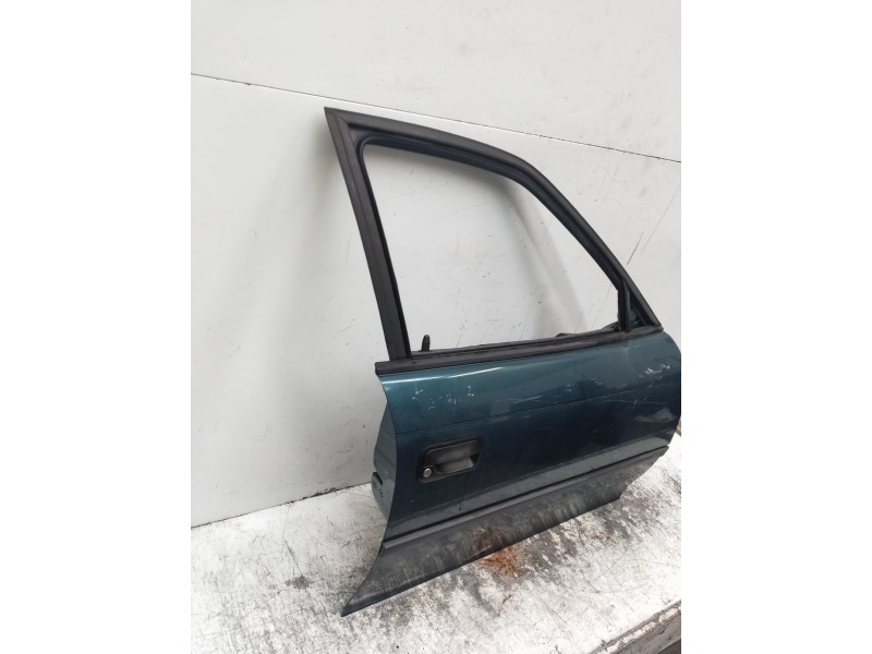 Recambio de puerta delantera derecha para opel astra f berlina california referencia OEM IAM   4P