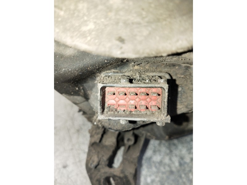 Recambio de faro izquierdo para opel astra h caravan cosmo referencia OEM IAM   