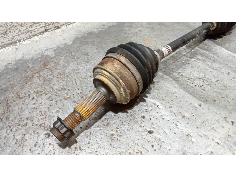 Recambio de transmision delantera izquierda para toyota yaris 1.3 16v cat referencia OEM IAM 434200D380  