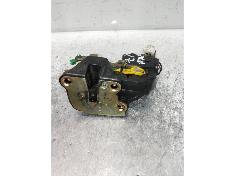 Recambio de motor cierre centralizado trasero izquierdo para toyota carina (t19) 2.0 berlina referencia OEM IAM   4P