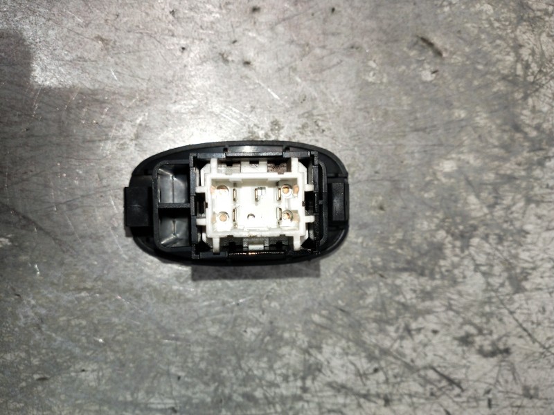 Recambio de mando elevalunas delantero derecho para toyota carina (t19) 2.0 berlina referencia OEM IAM   