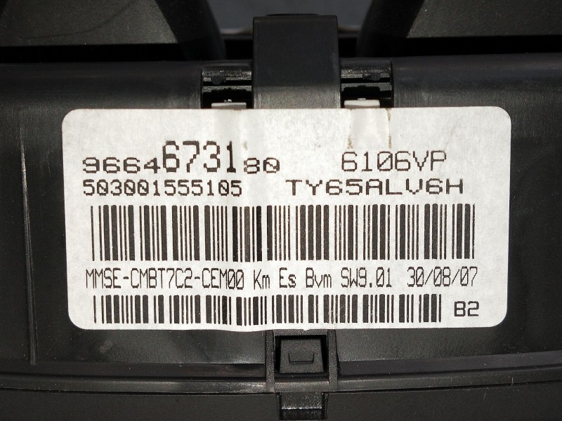 Recambio de cuadro instrumentos para peugeot 308 sport referencia OEM IAM 9664673180 503001555105 