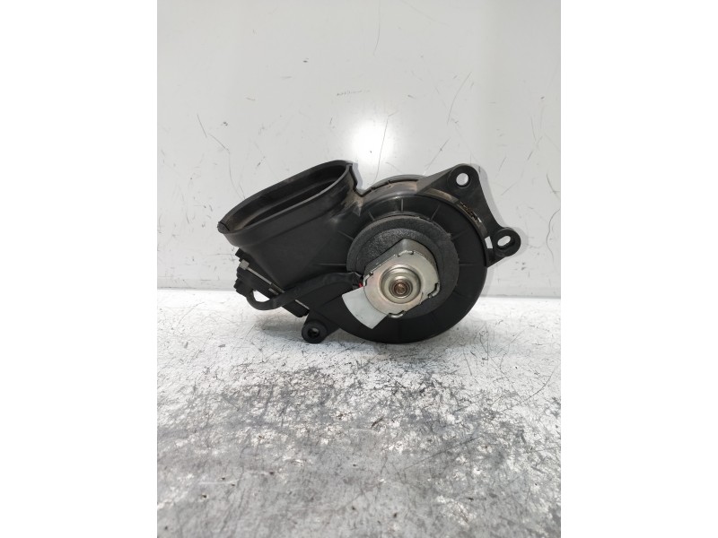 Recambio de motor calefaccion para lancia phedra (180) 2.2 jtd 16v emblema referencia OEM IAM 1485724080  