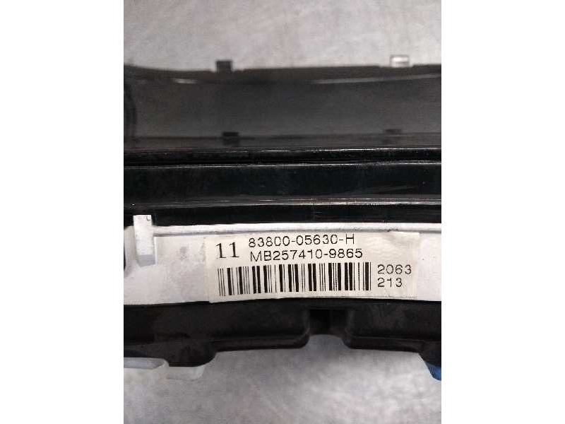 Recambio de cuadro instrumentos para toyota avensis berlina (t25) 2.0 d-cat referencia OEM IAM 8380005630H MB2574109865 