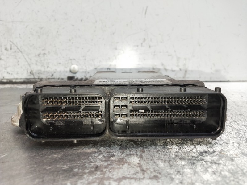 Recambio de centralita motor uce para volkswagen touran (1t1) highline referencia OEM IAM 03G906016DR 0281011844 1039S053222