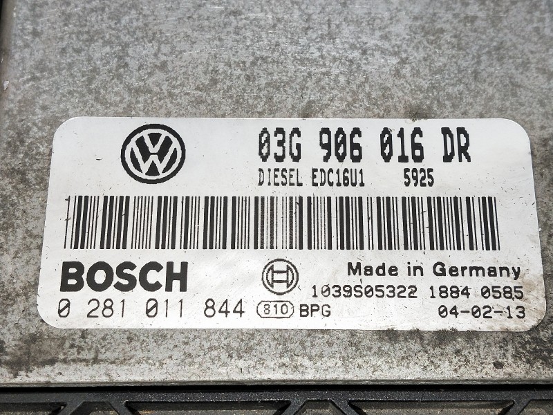 Recambio de centralita motor uce para volkswagen touran (1t1) highline referencia OEM IAM 03G906016DR 0281011844 1039S053222