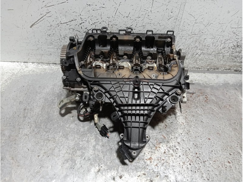 Recambio de culata para peugeot 5008 premium referencia OEM IAM   