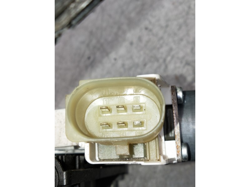 Recambio de elevalunas delantero derecho para bmw serie 3 gran turismo (f34) 318d referencia OEM IAM   5P