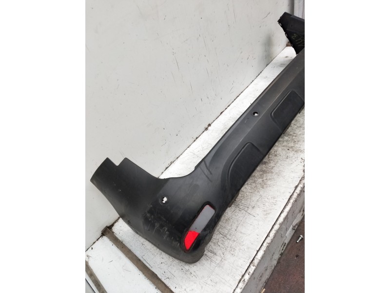Recambio de paragolpes trasero para renault express referencia OEM IAM   