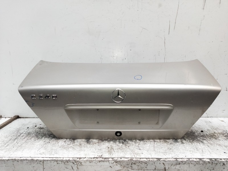 Recambio de tapa maletero para mercedes clase c (w202) berlina 240 (202.026) referencia OEM IAM   