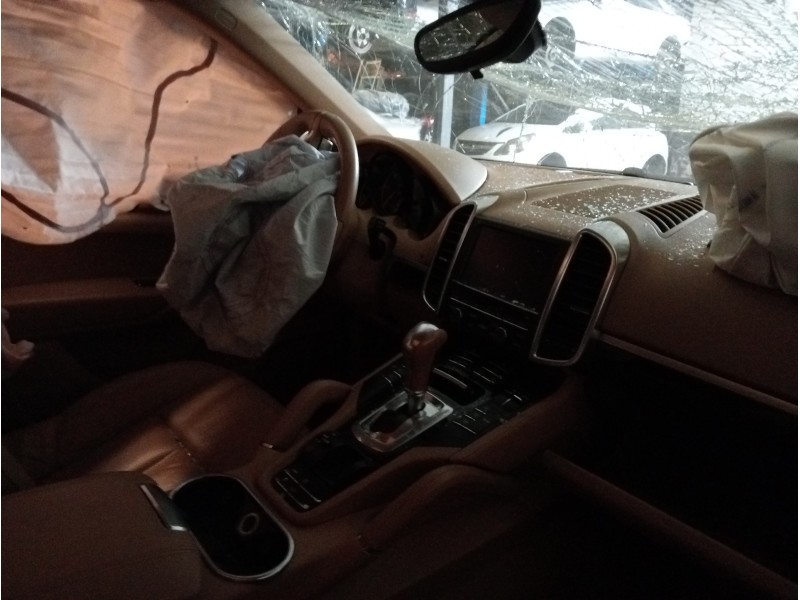 porsche cayenne (typ 92aa) del año 2011