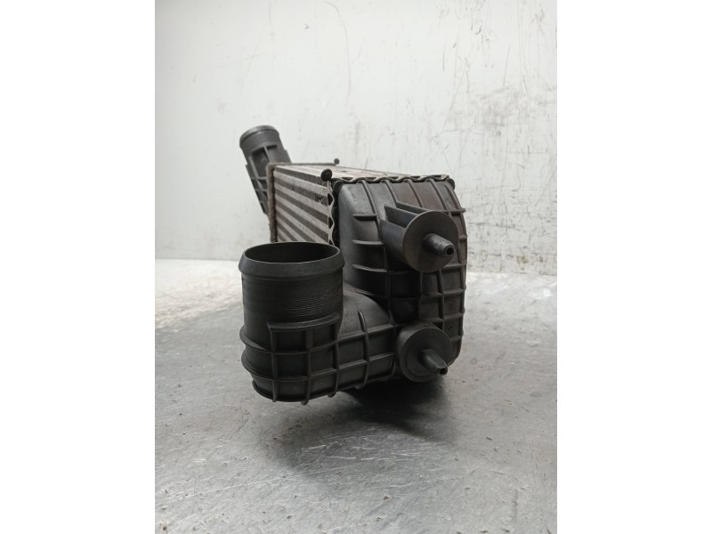 Recambio de intercooler para peugeot 5008 premium referencia OEM IAM 9673015780 R1402004 