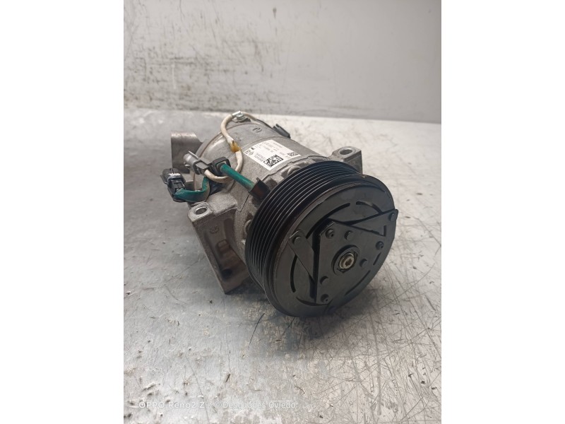 Recambio de compresor aire acondicionado para renault captur ii 1.0 referencia OEM IAM 926004423R T3254238590 