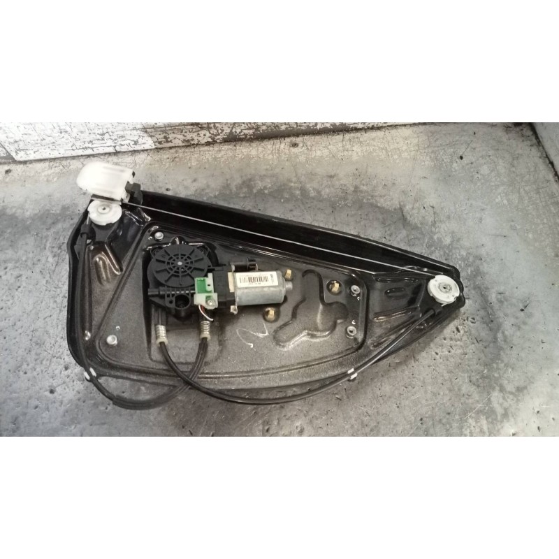 Recambio de elevalunas trasero derecho para land rover freelander (ln) 2.0 td4 cat referencia OEM IAM 6H5227000A  