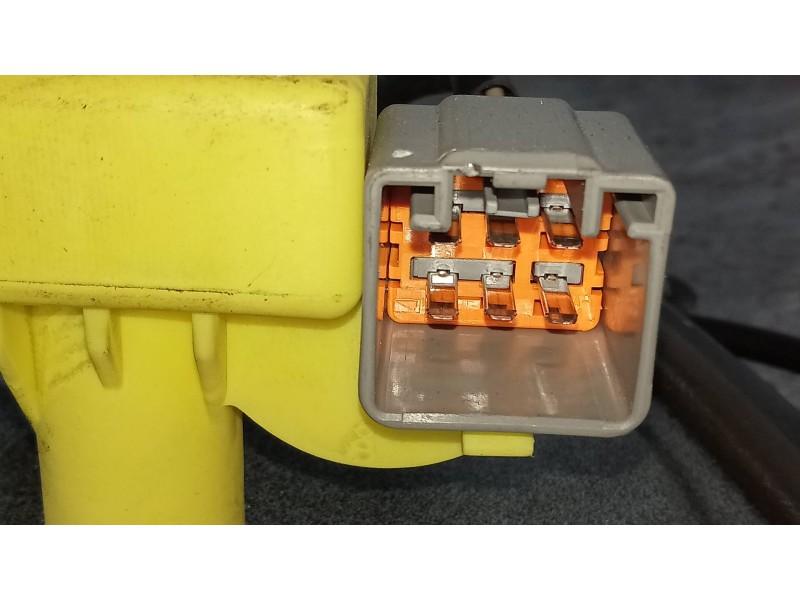 Recambio de elevalunas trasero derecho para land rover freelander (ln) 2.0 td4 cat referencia OEM IAM 6H5227000A  