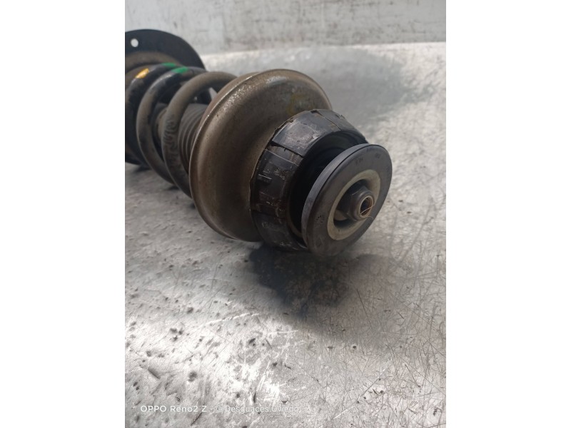 Recambio de amortiguador delantero izquierdo para renault express referencia OEM IAM 543023778R 1140625406 