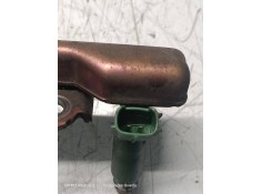 Recambio de rampa inyectora para toyota avensis berlina (t25) 1.8 sol sedán (4-ptas.) referencia OEM IAM 232702201 2325022040  2