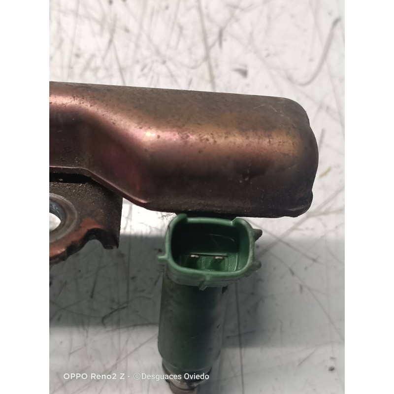 Recambio de rampa inyectora para toyota avensis berlina (t25) 1.8 sol sedán (4-ptas.) referencia OEM IAM 232702201 2325022040 