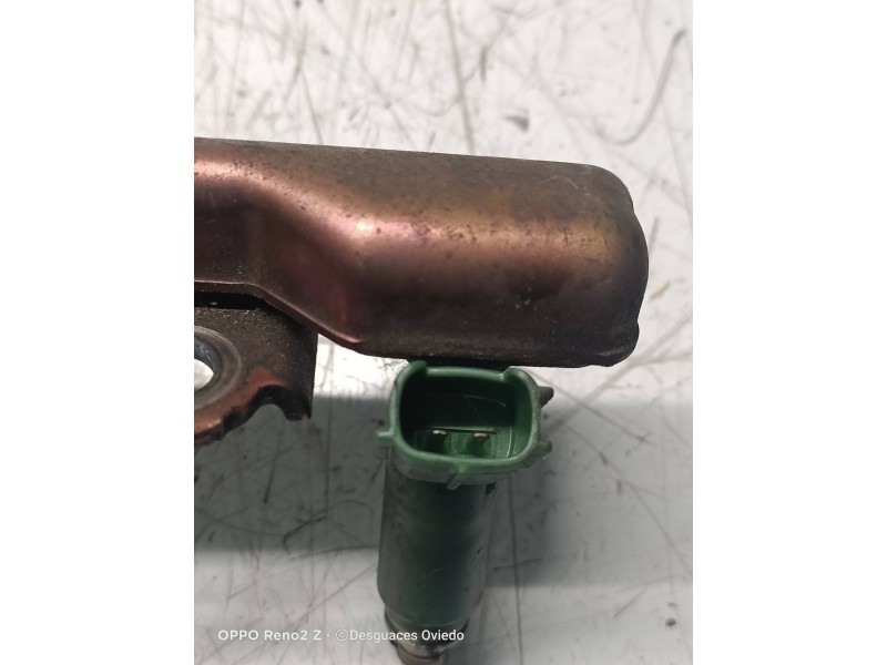 Recambio de rampa inyectora para toyota avensis berlina (t25) 1.8 sol sedán (4-ptas.) referencia OEM IAM 232702201 2325022040 
