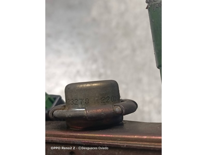 Recambio de rampa inyectora para toyota avensis berlina (t25) 1.8 sol sedán (4-ptas.) referencia OEM IAM 232702201 2325022040 
