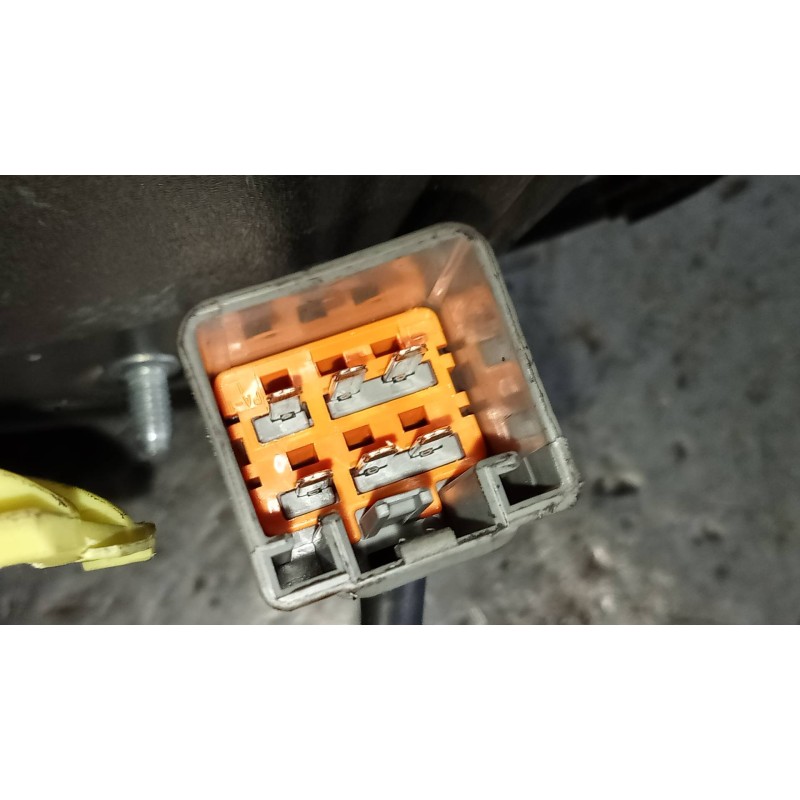 Recambio de elevalunas trasero izquierdo para land rover freelander (ln) 2.0 td4 cat referencia OEM IAM 6H5227001AF  