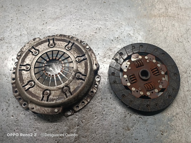 Recambio de kit embrague para toyota avensis berlina (t25) 1.8 sol sedán (4-ptas.) referencia OEM IAM   