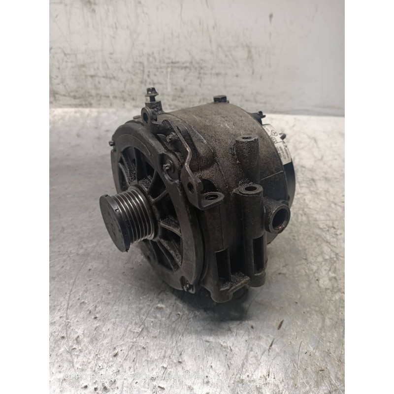 Recambio de alternador para mercedes clase c (w203) berlina 220 cdi (203.006) referencia OEM IAM A0001502550 10480408 