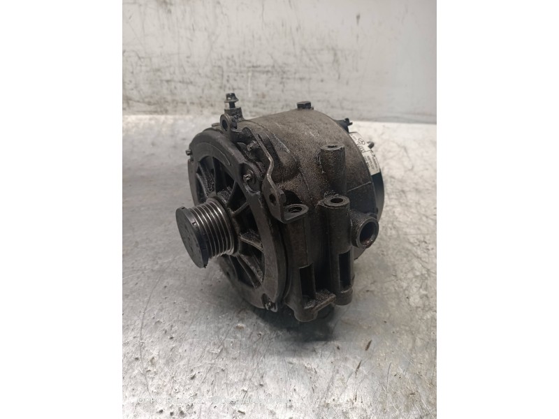 Recambio de alternador para mercedes clase c (w203) berlina 220 cdi (203.006) referencia OEM IAM A0001502550 10480408 
