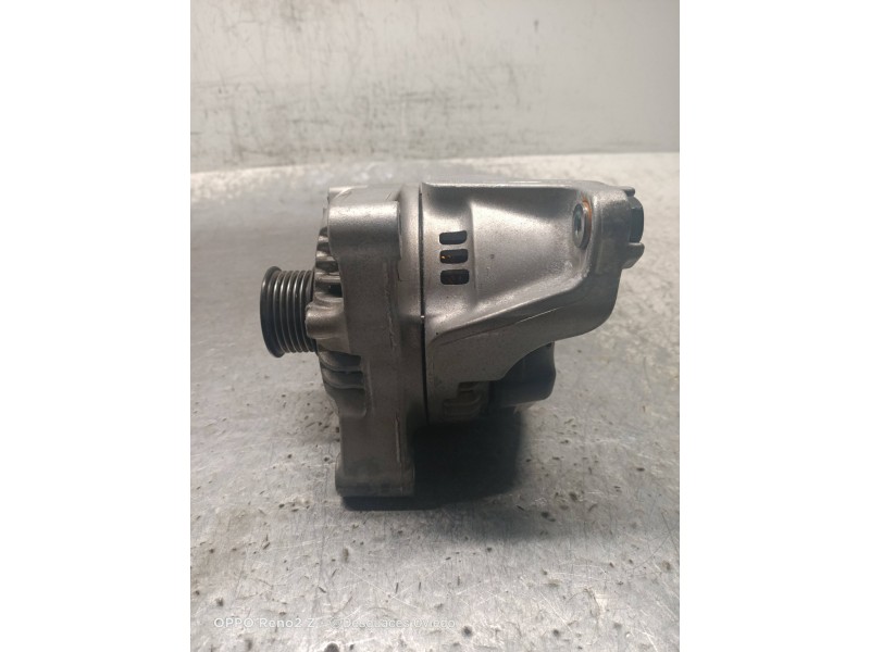 Recambio de alternador para bmw serie 3 gran turismo (f34) 318d referencia OEM IAM 764013103 1042118181 