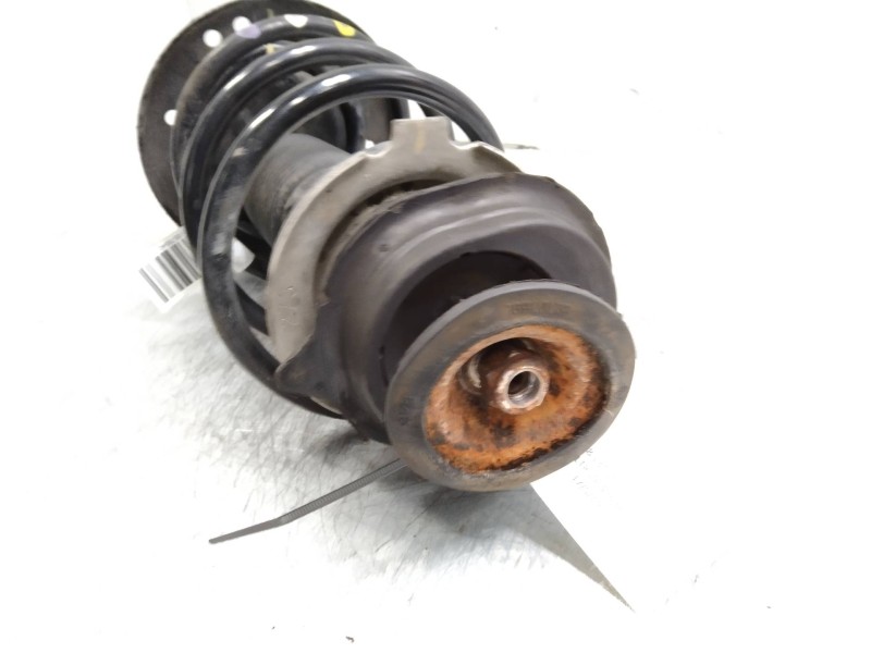 Recambio de amortiguador delantero derecho para ford ka (ccu) titanium+ referencia OEM IAM 50710806  