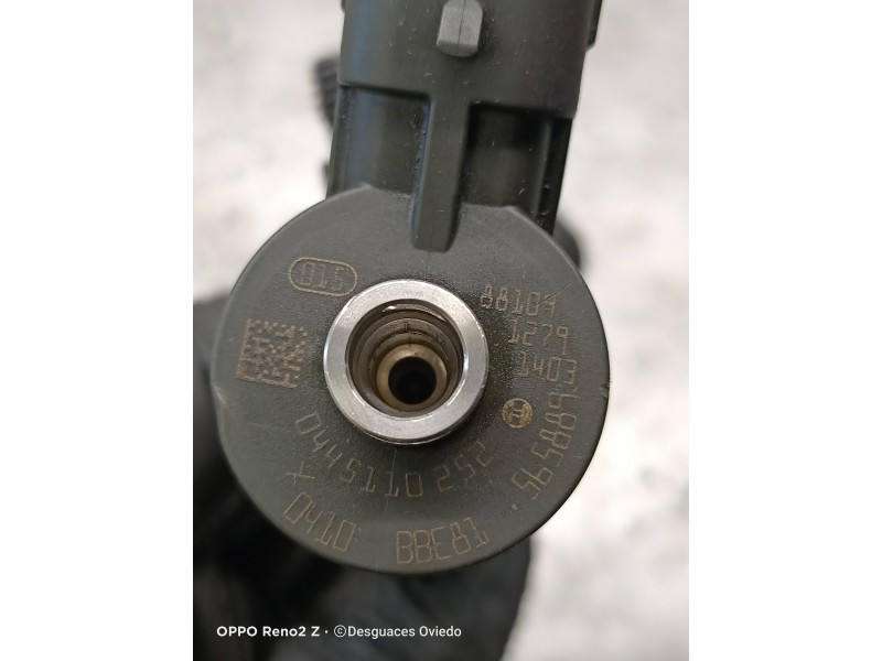 Recambio de inyector para peugeot 207 urban referencia OEM IAM 0445110252  