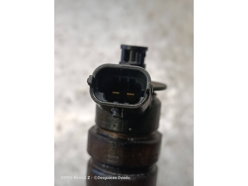 Recambio de inyector para peugeot 207 urban referencia OEM IAM 0445110252  