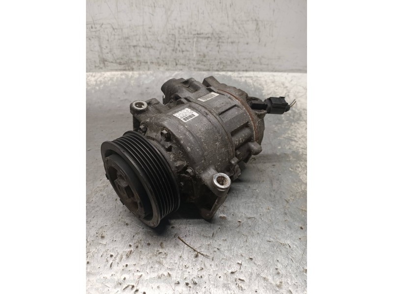 Recambio de compresor aire acondicionado para audi a4 ber. (b8) s line sportpaket / plus referencia OEM IAM 8K0260805L 447150362