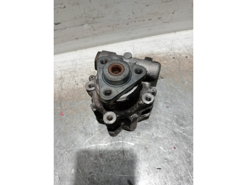 Recambio de bomba direccion para bmw serie 3 berlina (e46) 316i referencia OEM IAM   