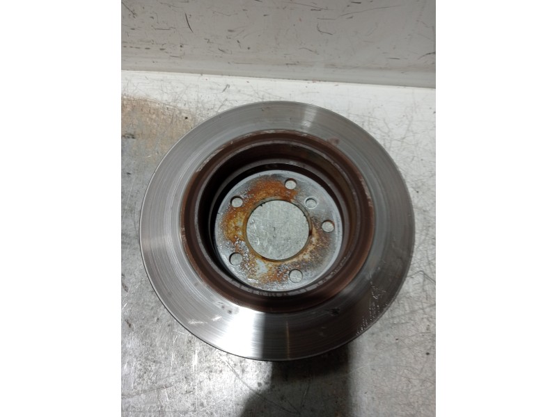 Recambio de disco freno trasero para bmw serie 3 berlina (e46) 316i referencia OEM IAM   