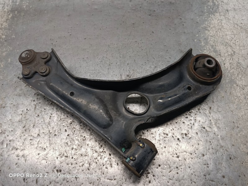 Recambio de brazo suspension inferior delantero izquierdo para chevrolet aveo berlina hatchback lt referencia OEM IAM   