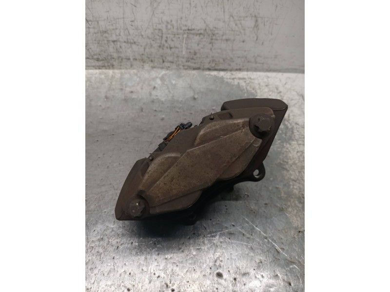 Recambio de pinza freno delantera derecha para mercedes clase cls (w219) 350 cgi (219.357) referencia OEM IAM   
