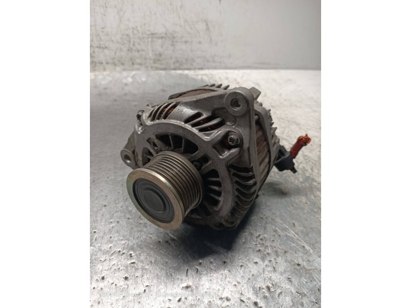 Recambio de alternador para renault laguna coupe initiale referencia OEM IAM   