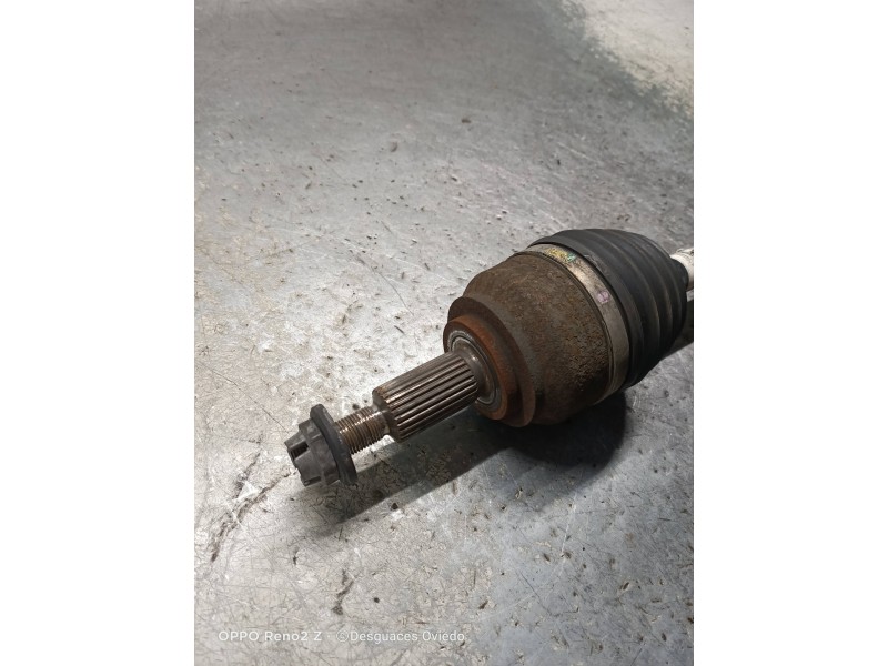 Recambio de transmision delantera izquierda para renault laguna coupe initiale referencia OEM IAM 8200741753  