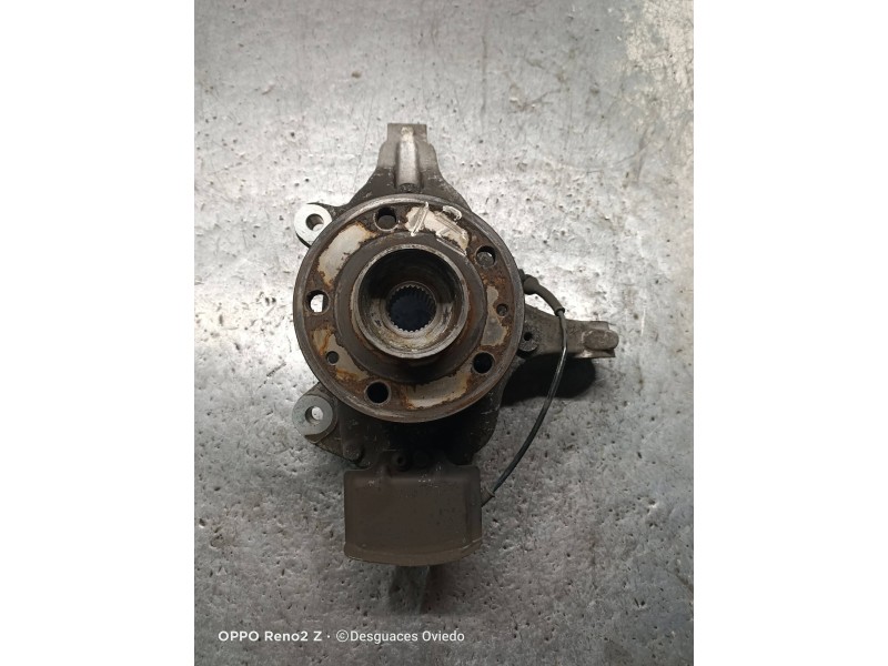 Recambio de mangueta delantera izquierda para renault laguna coupe initiale referencia OEM IAM   