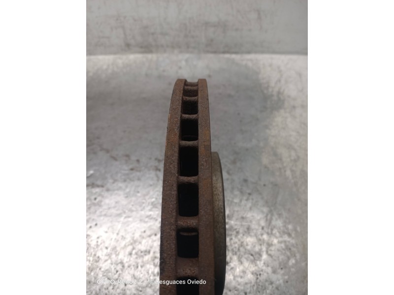 Recambio de disco freno delantero para renault laguna coupe initiale referencia OEM IAM   