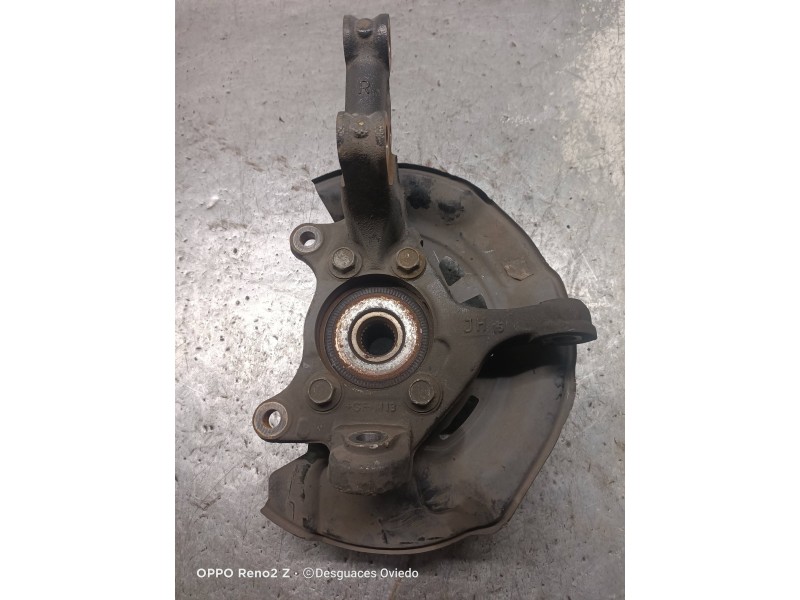 Recambio de mangueta delantera derecha para toyota avensis advance referencia OEM IAM   