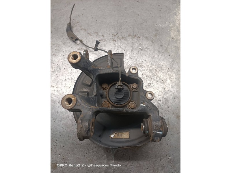 Recambio de mangueta trasera derecha para toyota avensis advance referencia OEM IAM   