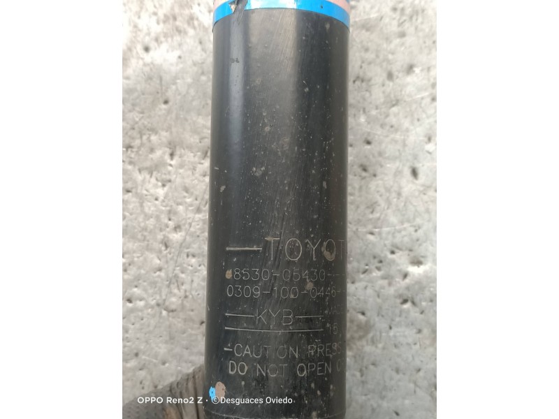 Recambio de amortiguador trasero izquierdo para toyota avensis advance referencia OEM IAM 4853005430 03091000446 