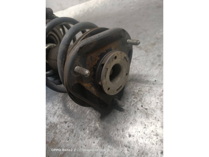 Recambio de amortiguador delantero izquierdo para toyota avensis advance referencia OEM IAM 4852005380 03091000433 